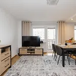 Shortstaypoland Bohaterewicza B174